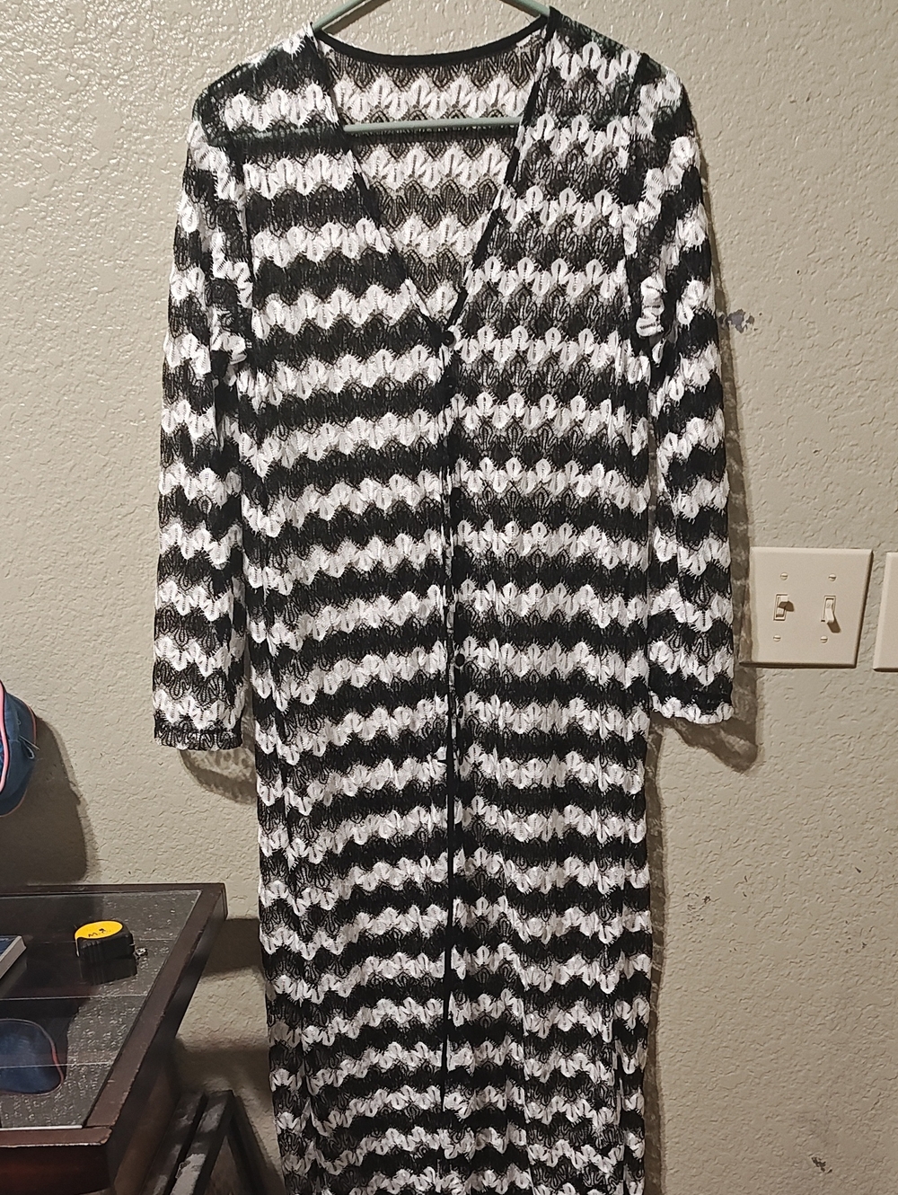 Black & White Zigzag Knit Women's Cover-up